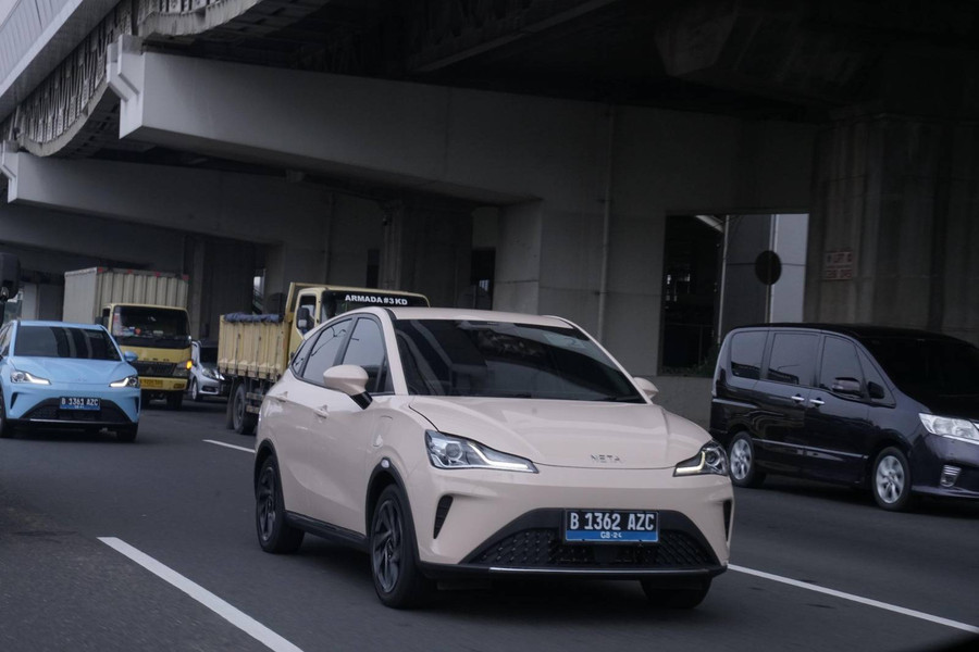 Catatan Kami Setelah Mencoba Mobil Listrik Neta V-II - kumparan.com