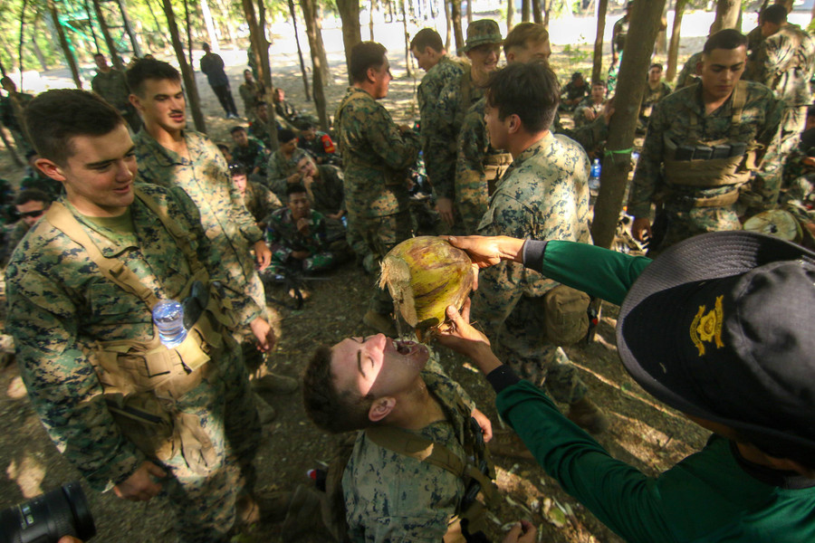 Foto: Marinir Indonesia dan Amerika Gelar Latihan Bersama di Hutan Situbondo - kumparan.com