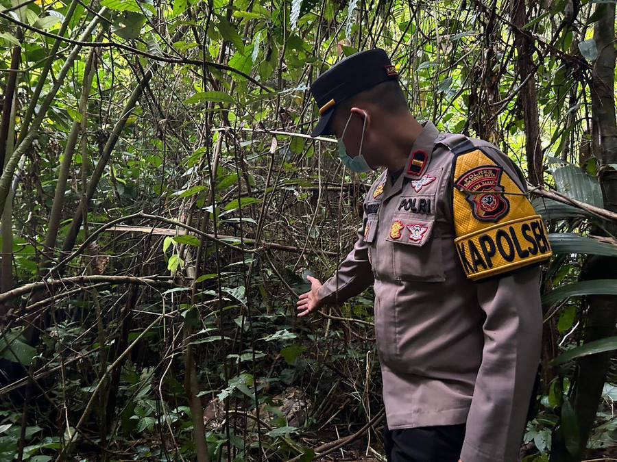 Geger Mayat dengan Kondisi Kepala Lepas di Hutan Situgunung, Sukabumi - kumparan.com