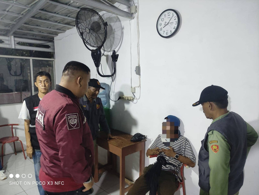 Nekat Matikan Mesin Traffic Light, \'Pak Ogah\' di Bandar Lampung Diamankan Polisi - kumparan.com