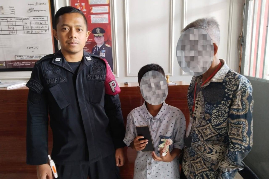 Hp Diikat di Paha Anak Kecil, Diselundupkan ke Lapas Karawang