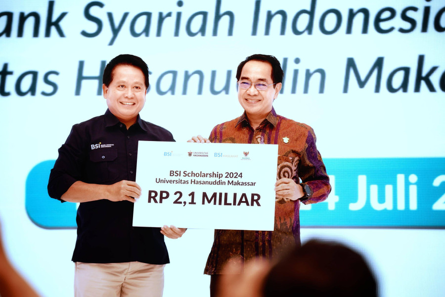 BSI Siapkan Rp 5,5 M untuk Beasiswa di Sulsel, Rp 2,1 M Disalurkan di Unhas - kumparan.com