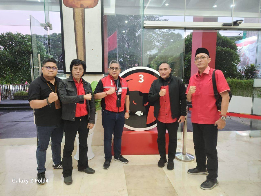 PDIP: \'Yura Aku Bisa Lawan Menantu Presiden\', Deklarasi Dukung Edy Sudah Dekat? - kumparan.com