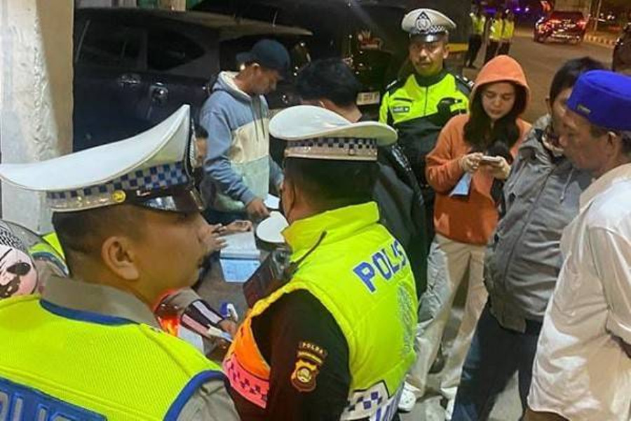 4.502 Pengendara di Palembang Dapat Teguran Polisi Selama Operasi Patuh Musi - kumparan.com