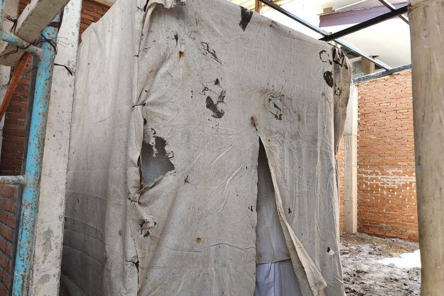 Makam Tua di Pasar Godean DIY Tak Dipindah meski Pasar Direvitalisasi - kumparan.com