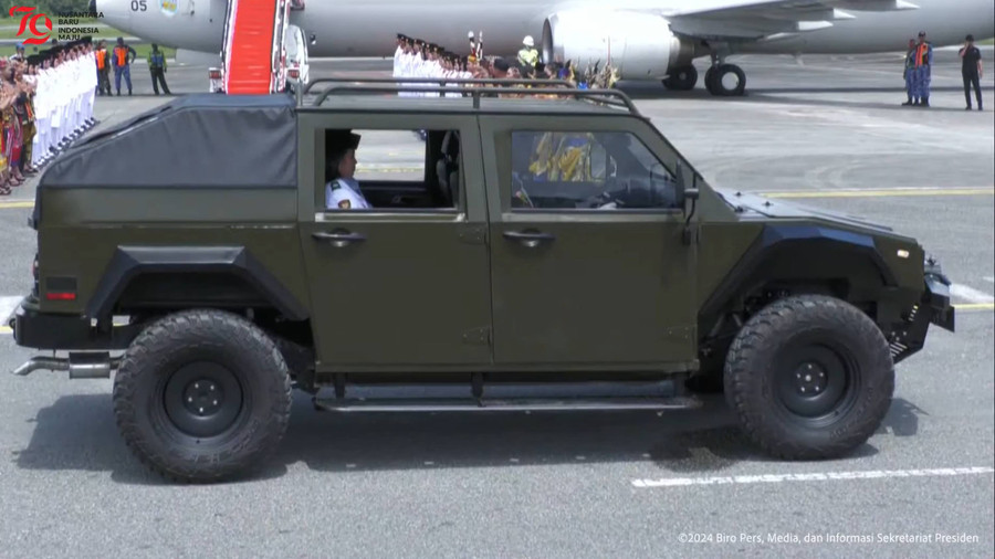 Kirab Pengembalian Duplikat Bendera Pusaka Mulai Bergerak dari IKN ke Jakarta - kumparan.com