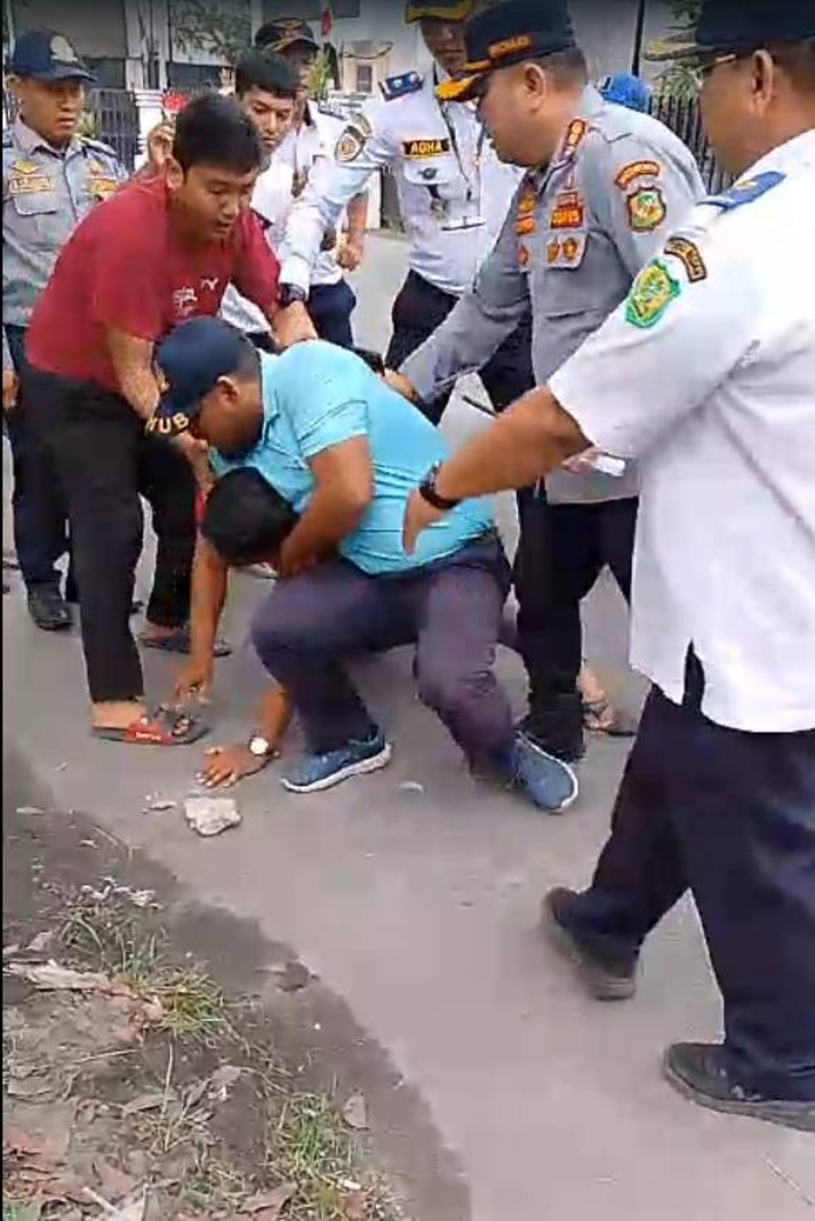 Dinas P3AKB Sumut soal Satpamnya Dipiting: Sudah Dialog, Mereka Merasa Benar - kumparan.com