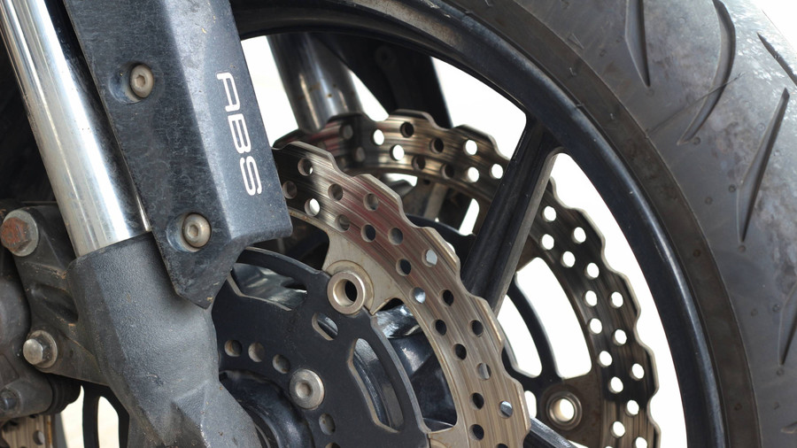 Berita Populer: KNKT Dorong Rem ABS di Motor; Bedanya Bore Up dan Stroke Up - kumparan.com