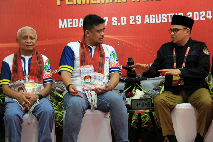 Uskup Medan Siap Berkolaborasi dengan Bobby-Surya di Pilgub Sumut - kumparan.com