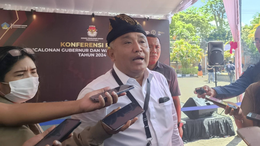 De Gadjah Vs Koster Ogah Kurangi Baliho, KPU: Yang Bodong, Diturunkan - kumparan.com