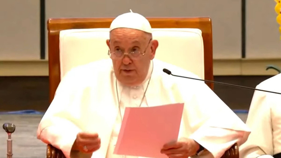 200 Jemaat Katedral Bandung ke Jakarta, Ikut Misa Agung Paus Fransiskus di GBK