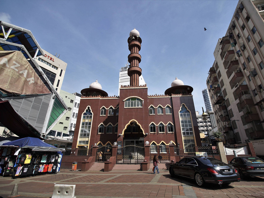 Trotoar di Malaysia Ambles hingga Turis India Hilang \'Tertelan\', Ini Penyebabnya - kumparan.com