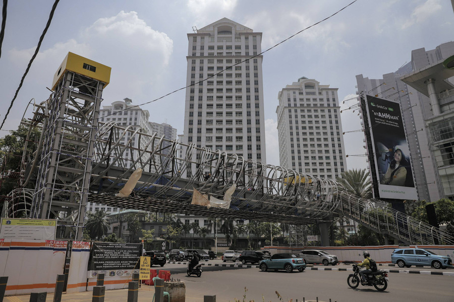 Foto: Proyek Pembangunan JPO untuk Visi Jakarta Kota Global - kumparan.com