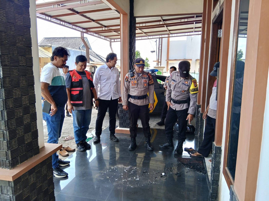 Polisi Periksa 5 Saksi Kasus Pelemparan Bom Molotov di Bandar Lampung - kumparan.com
