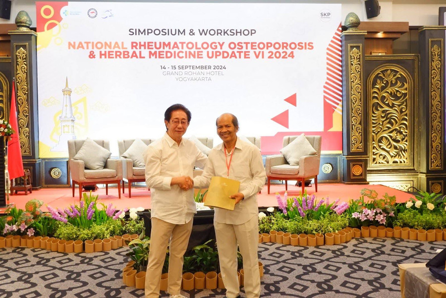Sido Muncul Dorong Edukasi Herbal sebagai Pendamping Obat di Yogyakarta - kumparan.com