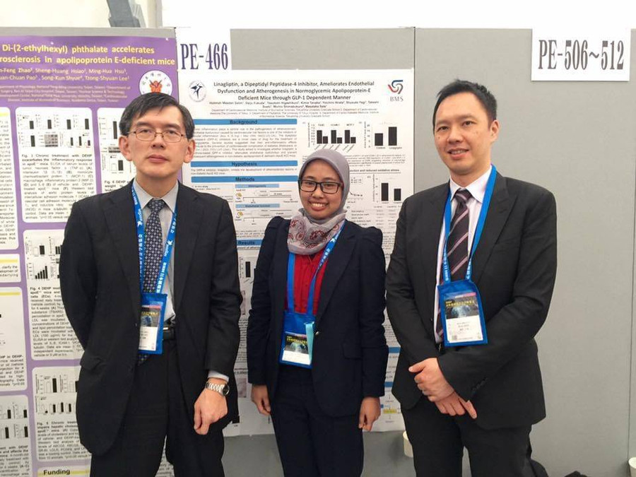 Teliti Daun Kratom untuk Diabetes, Dosen Unusa Ikut Forum Peneliti Muda Dunia - kumparan.com