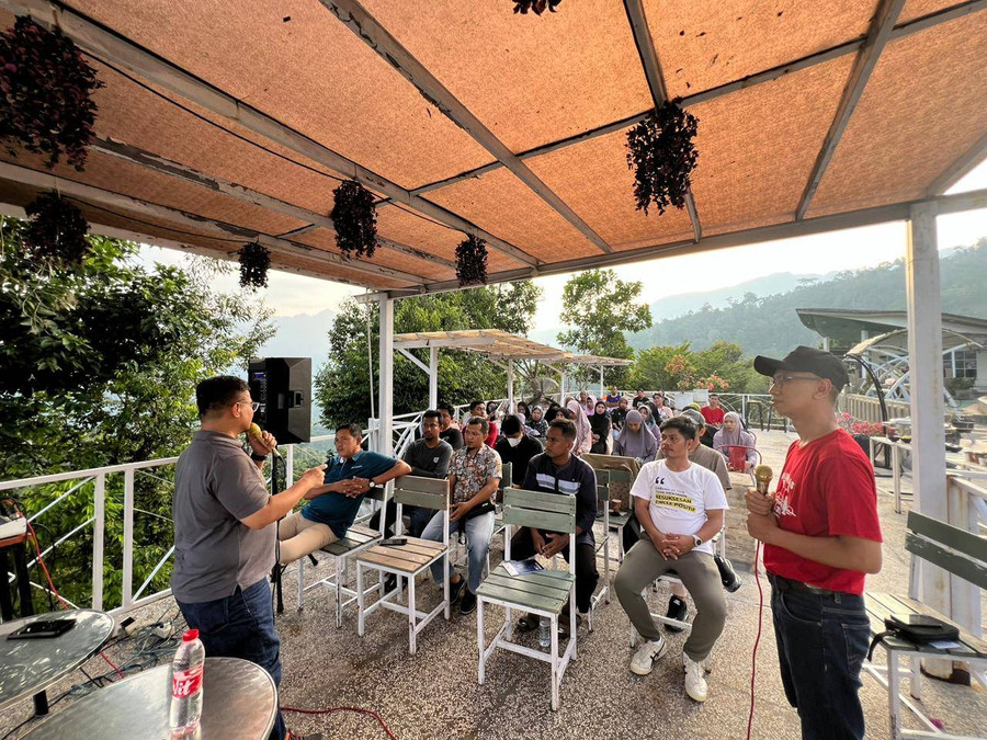 Wujudkan To The Next Level Lokal Hero, TDA Palopo Gelar Sharing Bisnis - kumparan.com