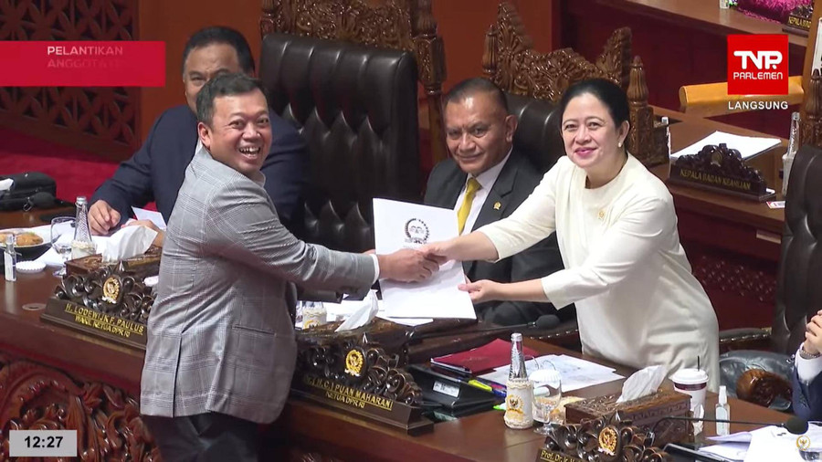 Paripurna DPR Sahkan Hasil Pansus Haji - kumparan.com