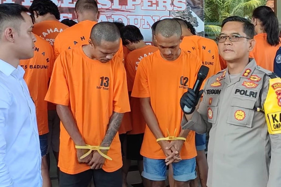 Sakit Hati, Kakak Adik di Bali Lempar Dua Bom Molotov ke Laundry Sampai Terbakar - kumparan.com