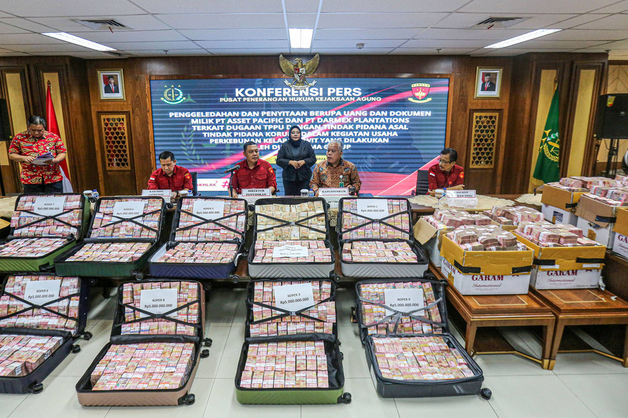 Foto: Kejaksaan Agung Menyita Rp 372 Miliar dalam Perkara TPPU Duta Palma Group - kumparan.com