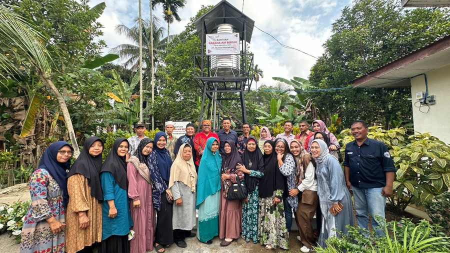 Telkom Salurkan Bantuan Air Bersih ke 17 Provinsi se-Indonesia - kumparan.com