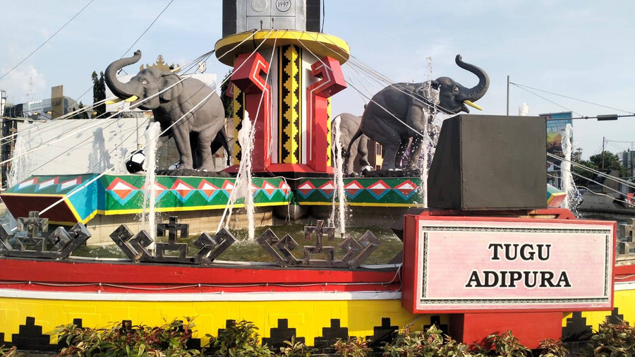 Ini Penampakan Tugu Adipura Bandar Lampung Usai Direhabilitasi - kumparan.com