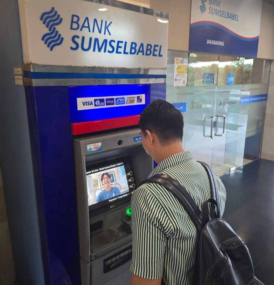 Tingkatkan Layanan, Bank Sumsel Babel Buka 27 Mesin CRM di Seluruh Cabang - kumparan.com