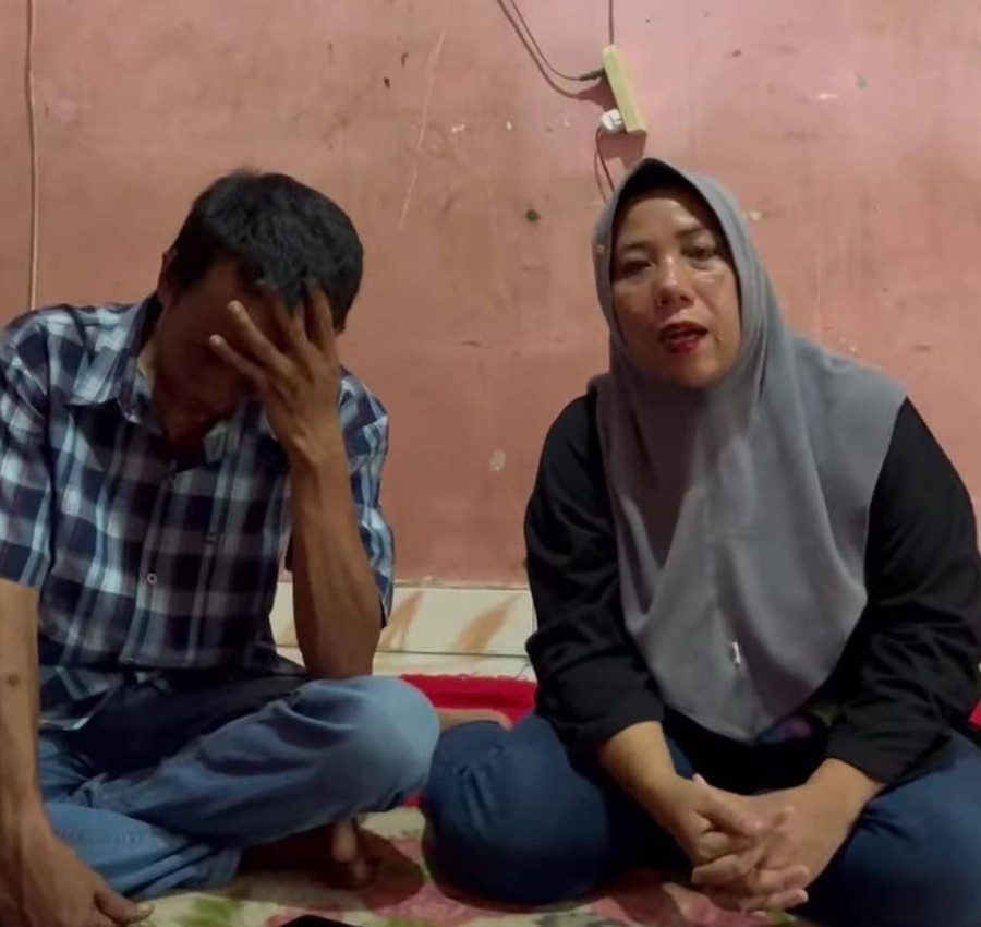 Keluarga Siswi SMP Korban Pembunuhan di Palembang Minta Bantuan Hotman Paris - kumparan.com