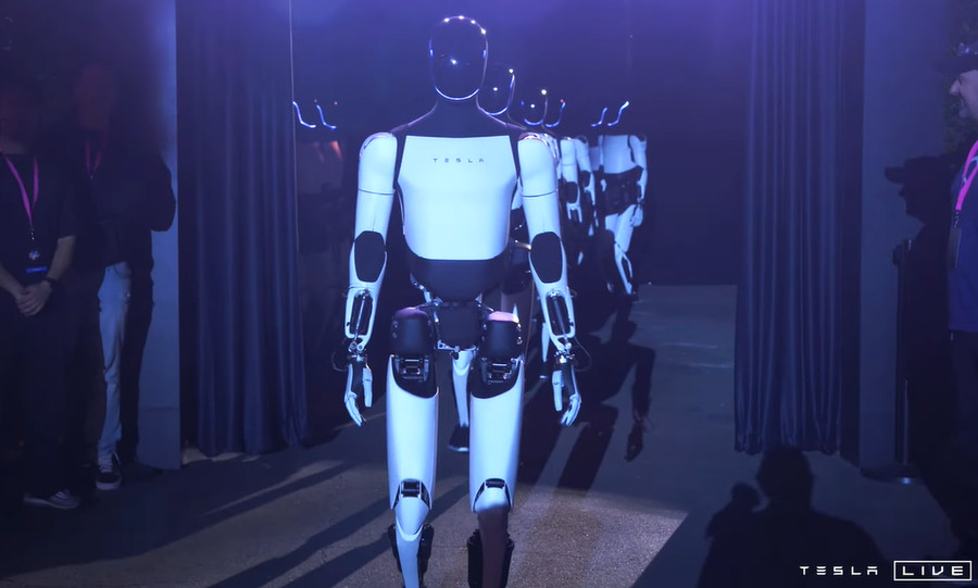 Elon Musk Pamer Robot Humanoid Tesla Bernama Optimus, Bisa Jadi ART