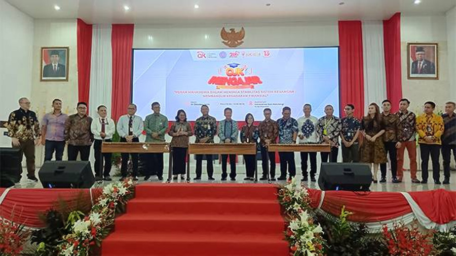 OJK Sulutgomalut Terus Berikan Edukasi ke Masyarakat Soal Inklusi Keuangan - kumparan.com