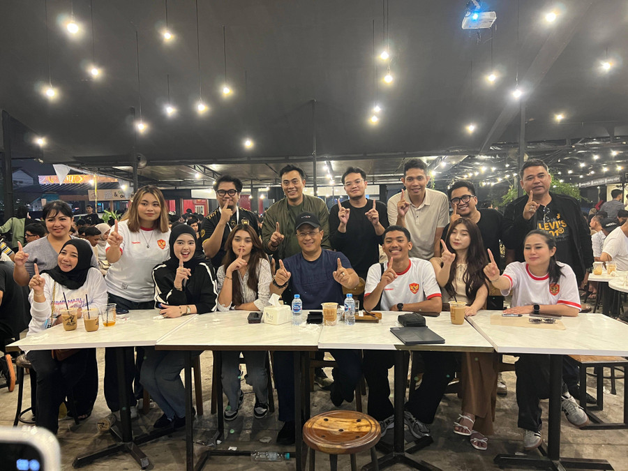 Bang Didi Nobar Timnas Bareng Gen Z - kumparan.com
