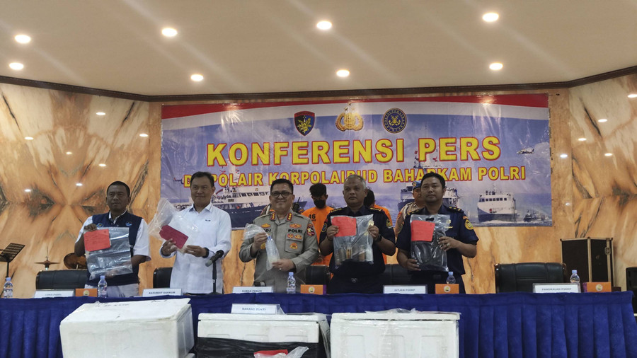 Polisi Gagalkan Penyelundupan 100 Ribu Benih Lobster, 1 Orang Ditangkap - kumparan.com