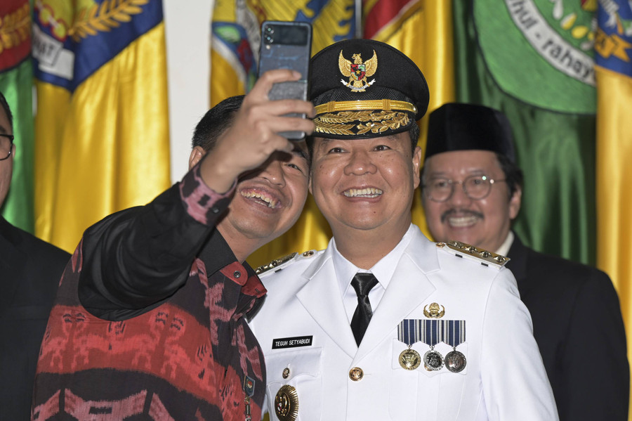 Foto: Pelantikan Pj Gubernur Jakarta dan Papua Tengah - kumparan.com