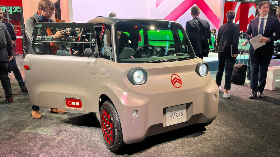 Melihat Kendaraan Listrik Mungil New Citroen Ami yang Dikendarai Tanpa SIM - kumparan.com