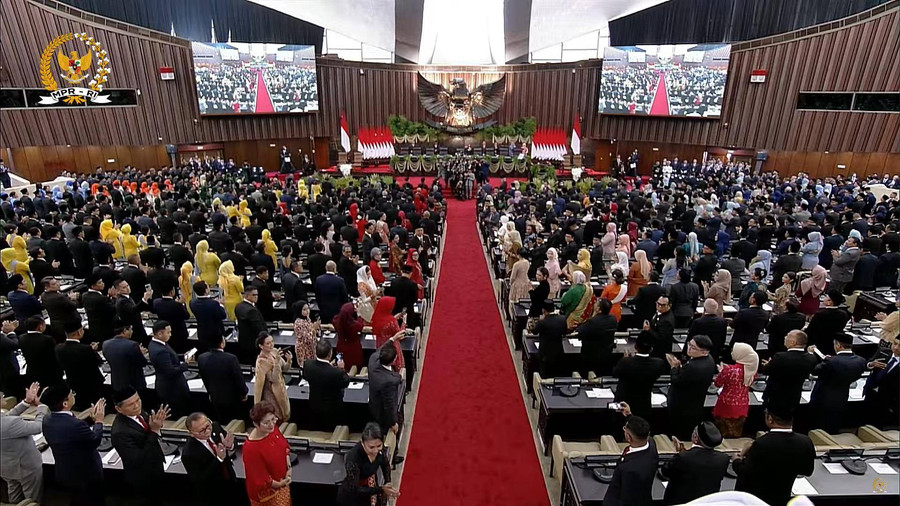 Puan Pimpin Rapat Paripurna Penetapan AKD, 431 Anggota Hadir - kumparan.com