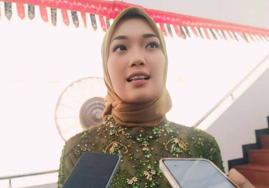 Hari Santri Nasional: Ning Sasa Ajak Santri untuk Berinovasi dan Berkarya - kumparan.com