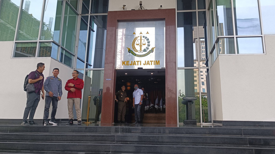 Pakai Borgol, 3 Hakim yang Vonis Bebas Ronald Tannur Resmi Ditahan - kumparan.com
