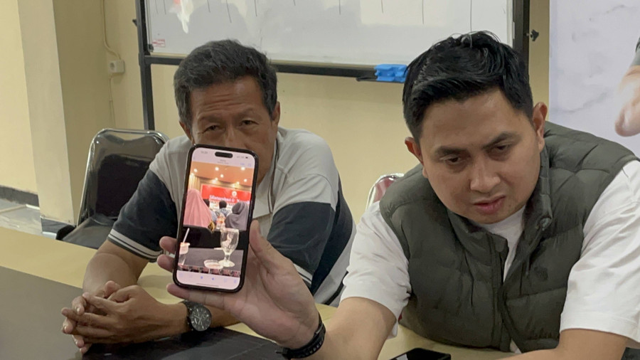 Diduga Kades Dikerahkan Dukung Paslon 02 Pilgub Jateng, Tim Andika Lapor Bawaslu - kumparan.com