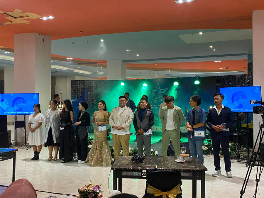 2 Putra-Putri Terbaik Lampung Akan Berkompetisi di Ajang Bintang Radio Nasional - kumparan.com