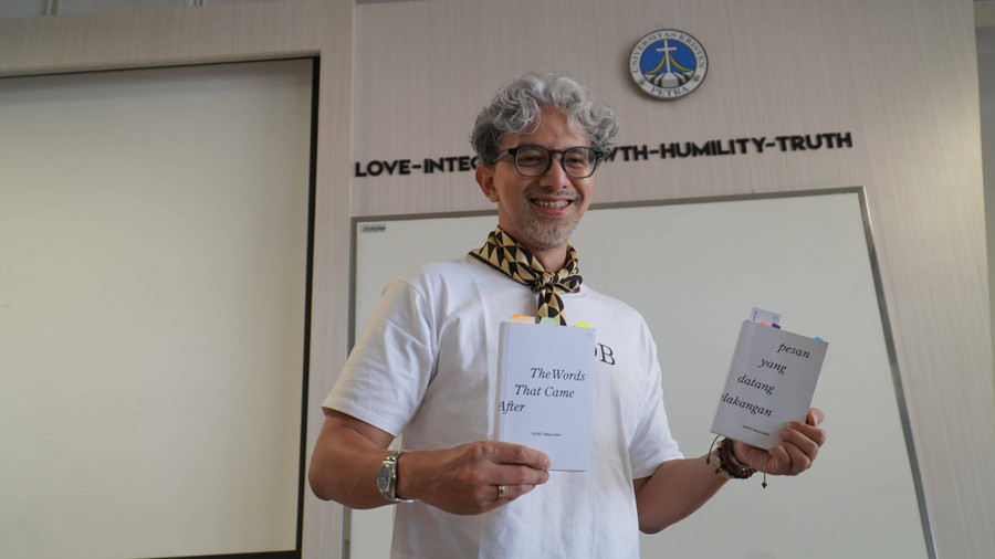 Desainer Didiet Maulana Berbagi Kisah Suksesnya kepada Mahasiswa di Surabaya - kumparan.com