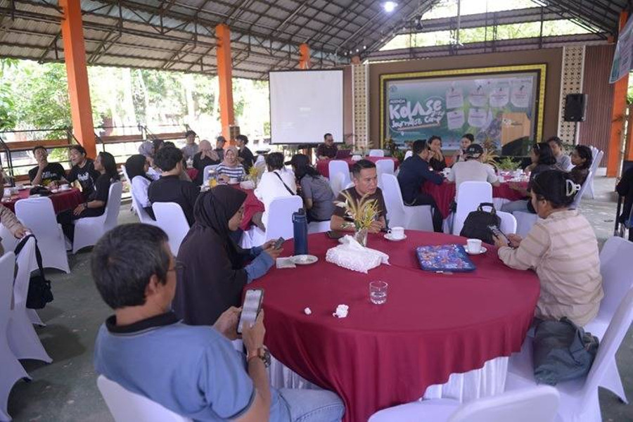 Kolase Journalist Camp 2024 di Kalbar, Ajang Kolaborasi Melawan Perubahan Iklim - kumparan.com