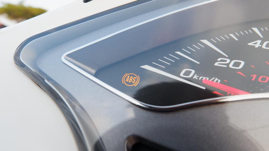 KNKT Usul Motor yang Punya Fitur Rem ABS Dijual Murah - kumparan.com