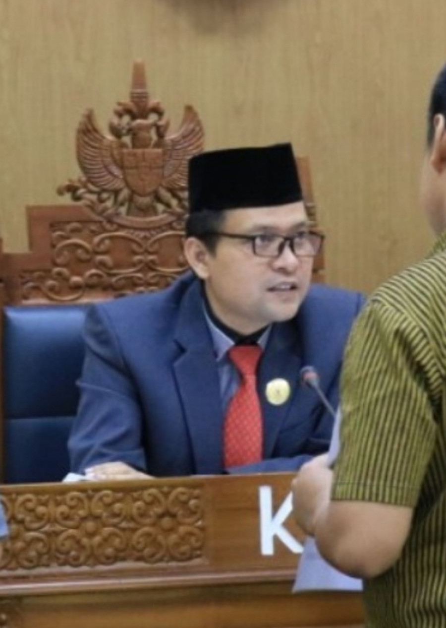 Dewan Pers dalam Pusaran Konflik Konstituen - kumparan.com