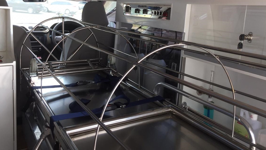 Viral Sopir Ambulans Kesal ke SPBU lalu Taruh Keranda, Pertamina Beri Penjelasan - kumparan.com