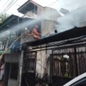 Rumah di Tambora Terbakar