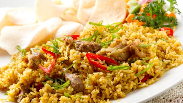Resep Nasi Goreng Spesial Ala Rumahan Rasa Restoran Pedasnya Nampol Kumparan Com
