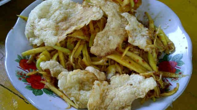 Cara Membuat Rujak 7 Bulanan yang Sederhana | kumparan.com