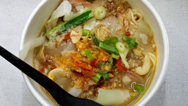 Resep Seblak Kuah Isi Bakso Dan Sosis Yang Menggugah Selera Kumparan Com