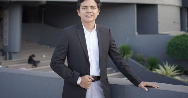 Konten dari Azlan Shah - kumparan