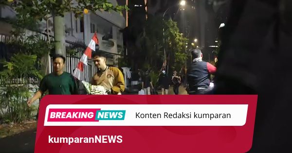 Massa Jarah Rumah Eko Patrio: Kulkas, TV, Pakaian hingga Dispenser Diambil